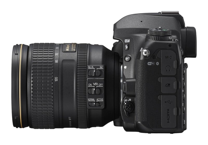 D780