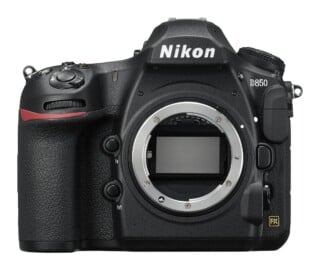 D850