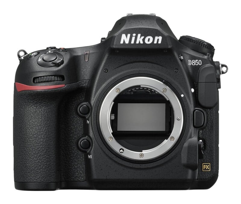 D850