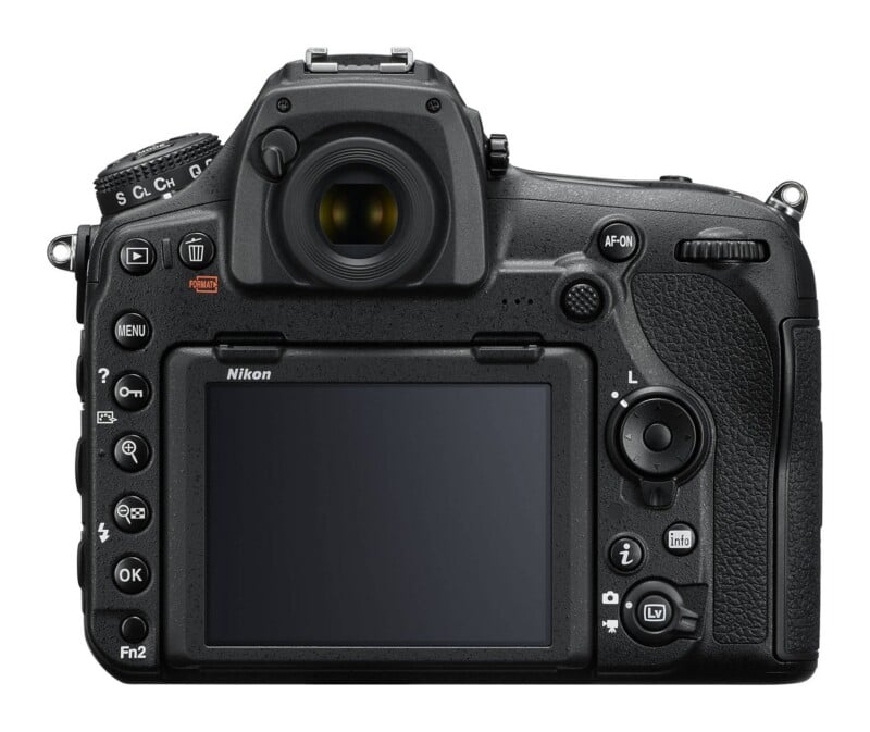 D850