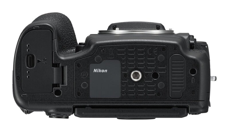 D850
