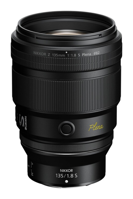 Nikkor Z 135mm f/1.8 S Plena