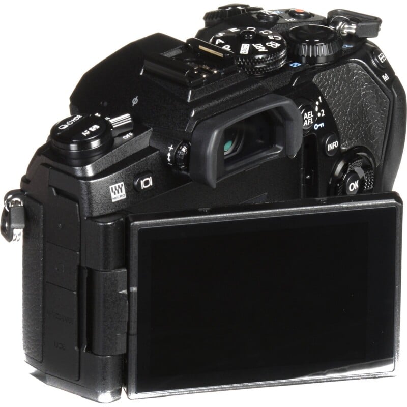 OM-D E-M1 Mark II