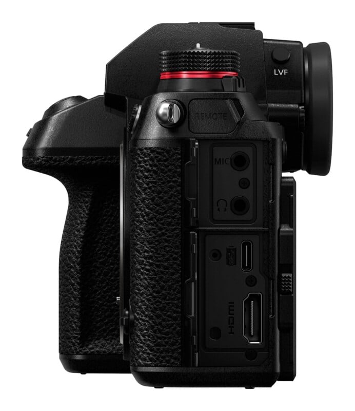 Lumix DC-S1