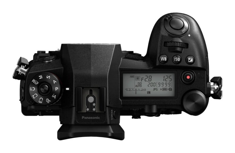 Lumix G9