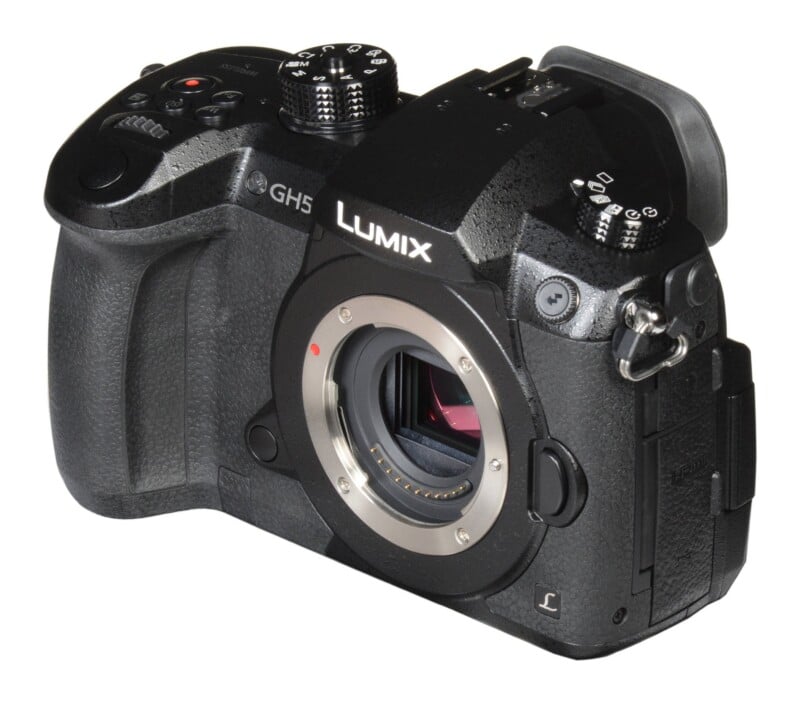 Lumix GH5
