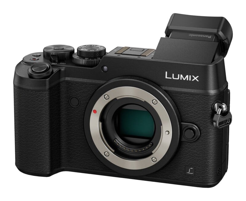 Lumix GX8