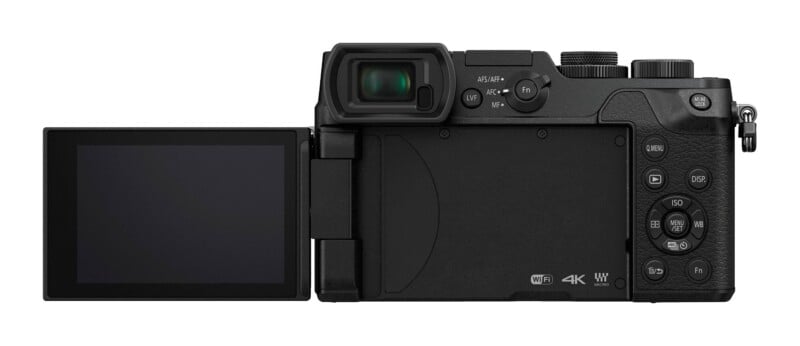 Lumix GX8