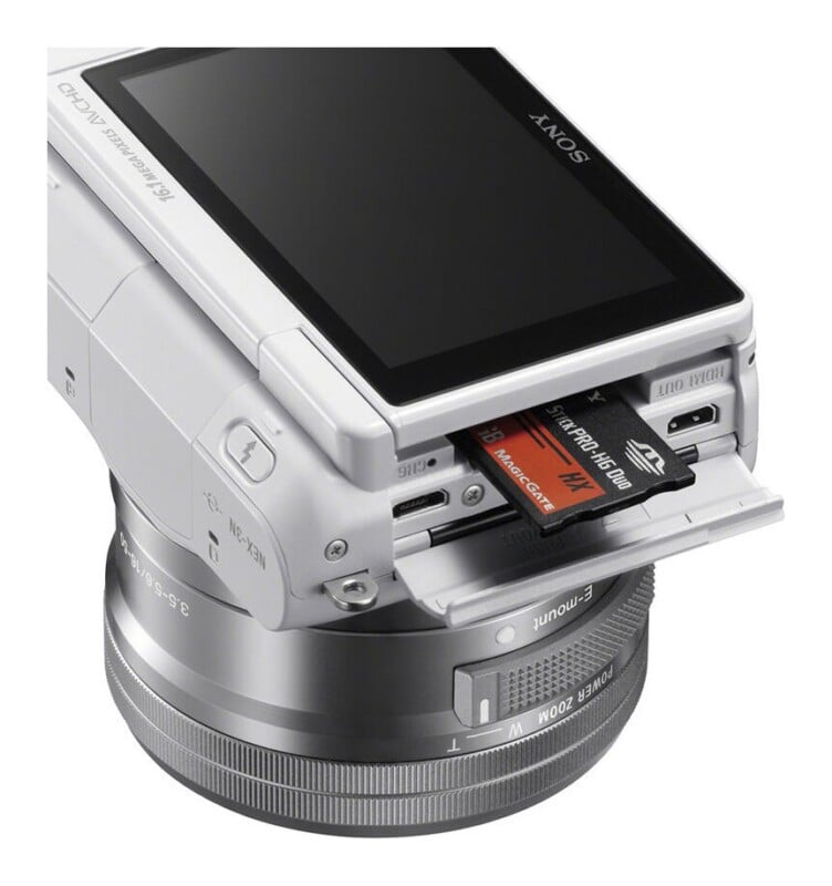 Alpha NEX-3N