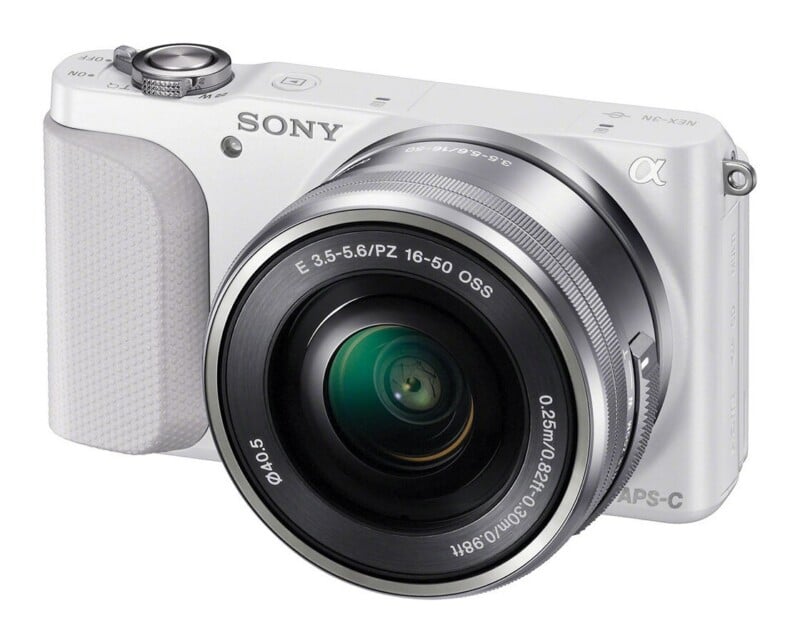 Alpha NEX-3N