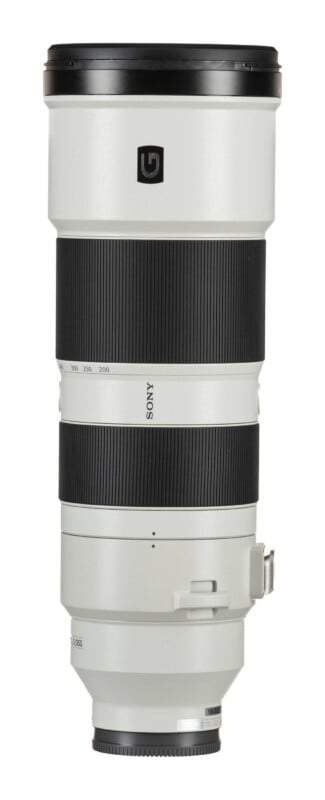 FE 200-600mm f/5.6-6.3 G OSS
