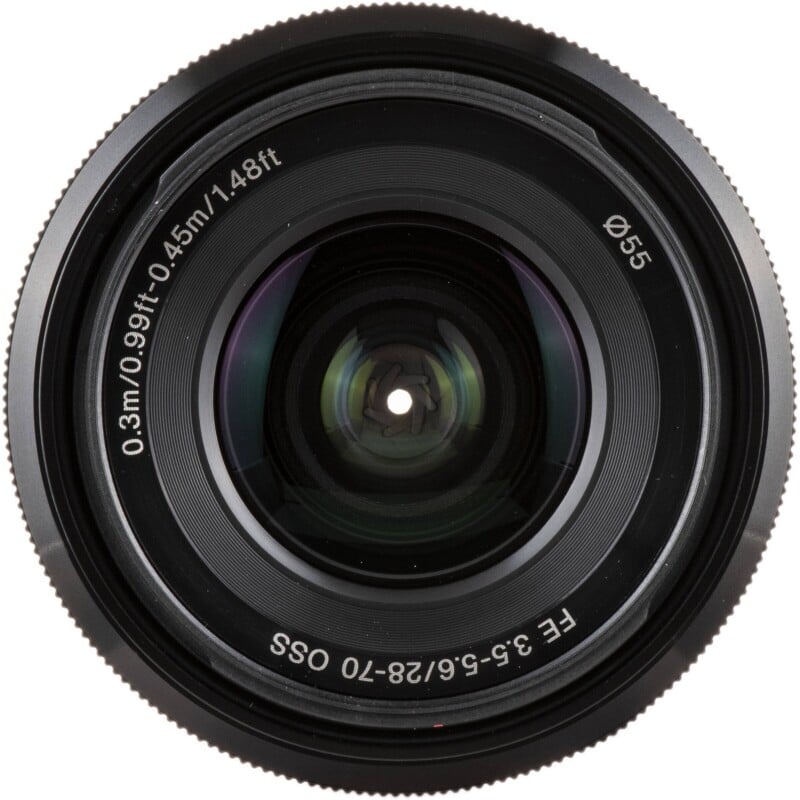 FE 28-70mm f/3.5-5.6 OSS