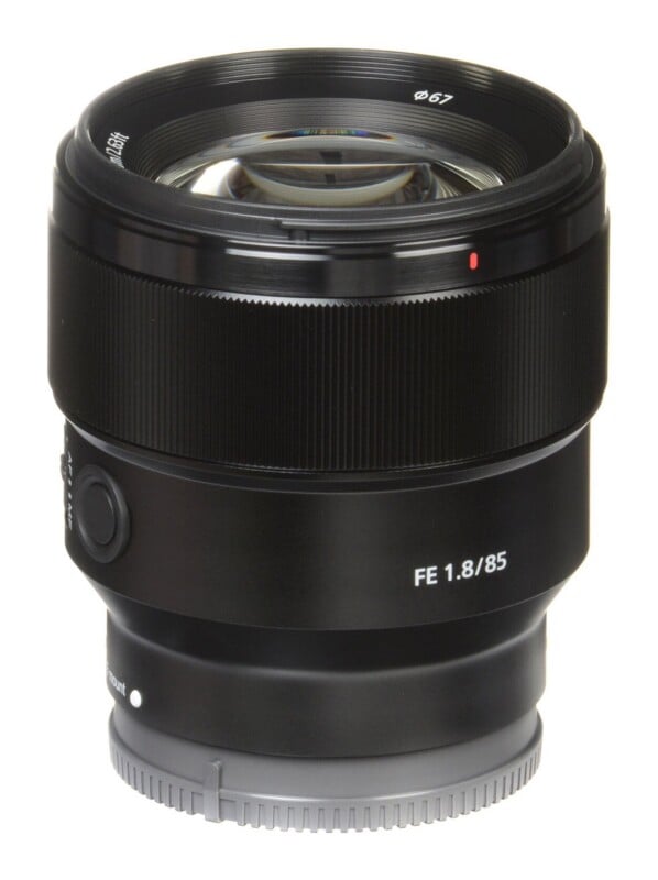 FE 85mm f/1.8