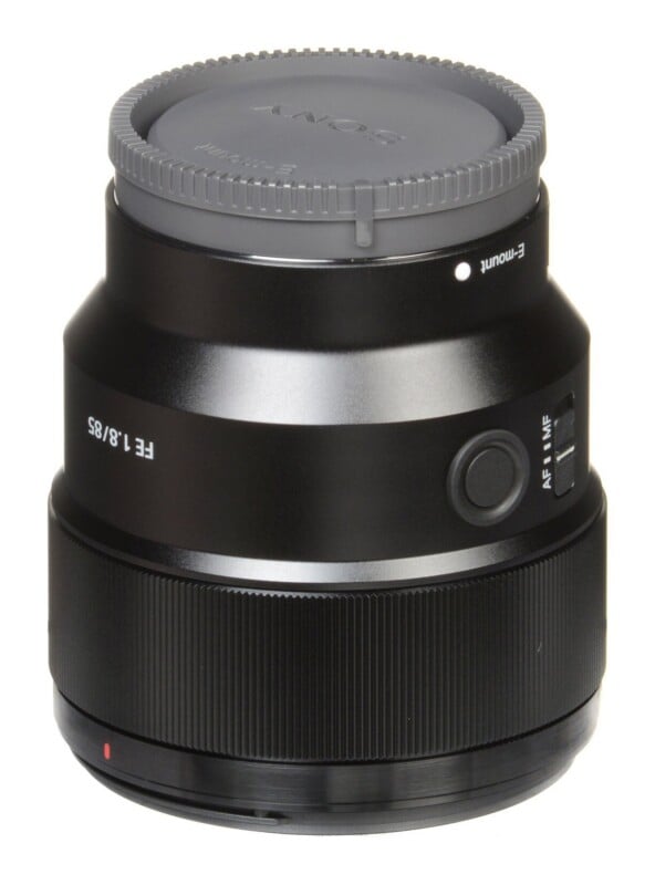FE 85mm f/1.8