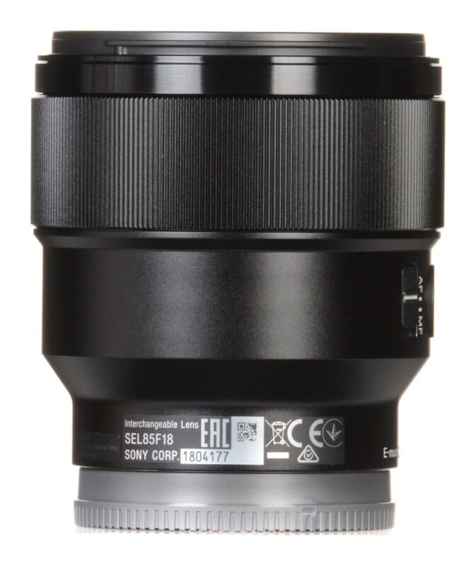 FE 85mm f/1.8