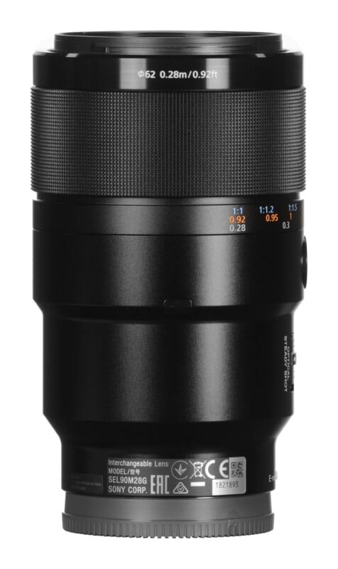 FE 90mm f/2.8 Macro G OSS